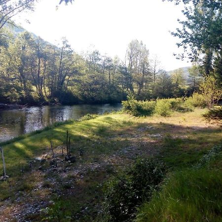 Camping Le Vialaret Nant Exterior foto